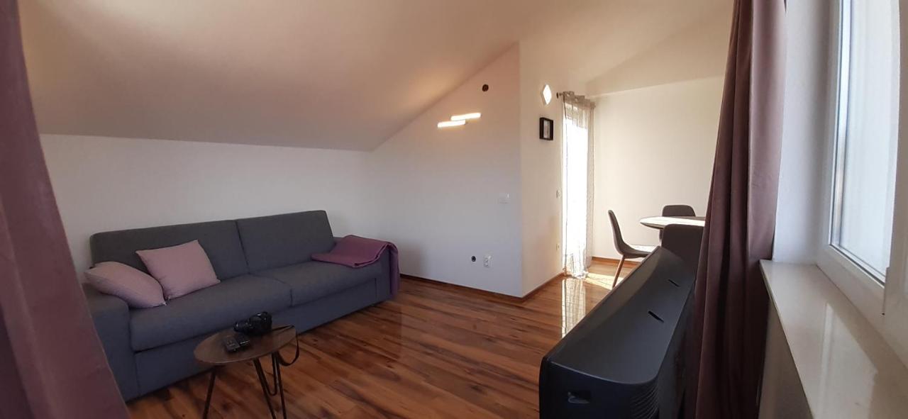 Apartmani Rita スラティネ エクステリア 写真