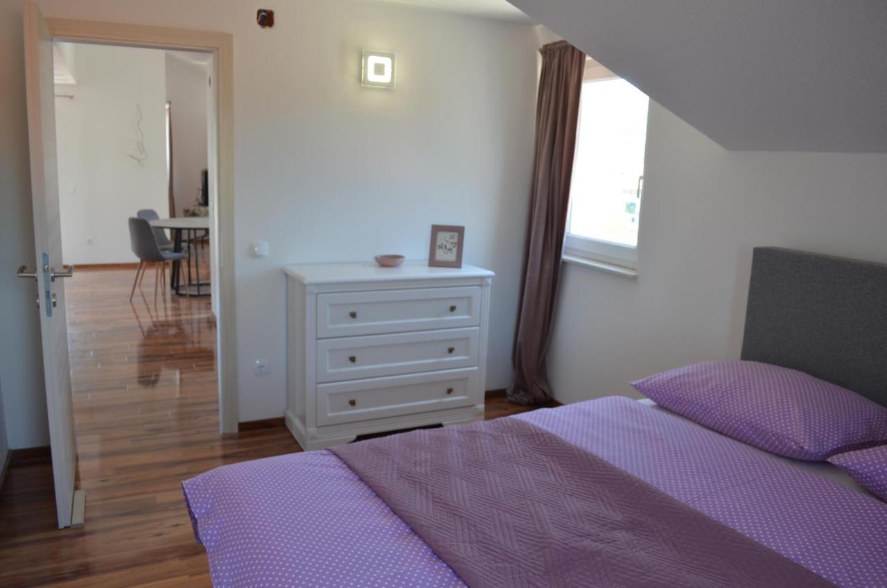 Apartmani Rita スラティネ エクステリア 写真